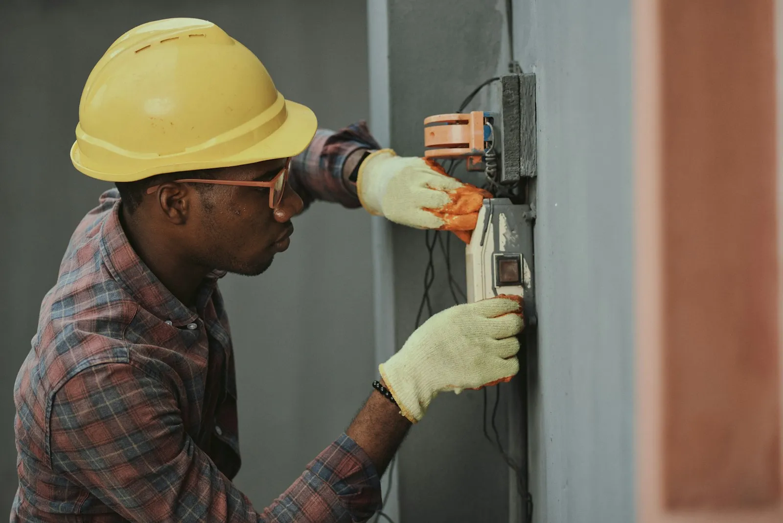 NEN 3140 installateur voor noodstroom in Flevoland