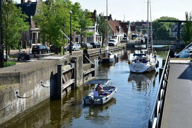 Noodstroom woonboot stroomstoring Flevoland: gids 2026